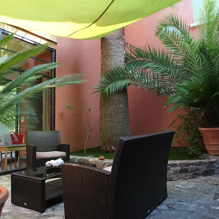 Escapade Apartment